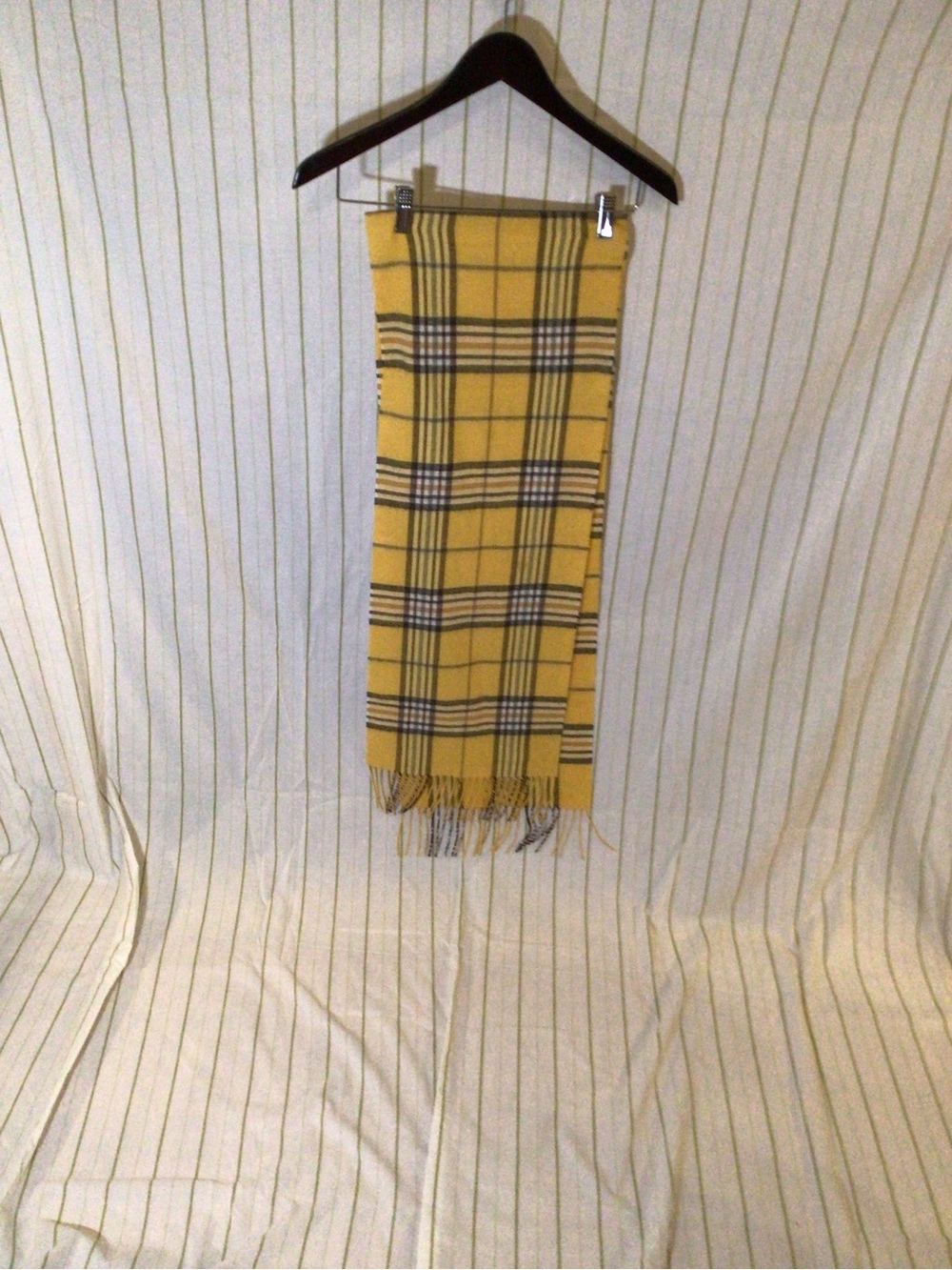V. FRAAS Yellow Plaid Fringe Scarf